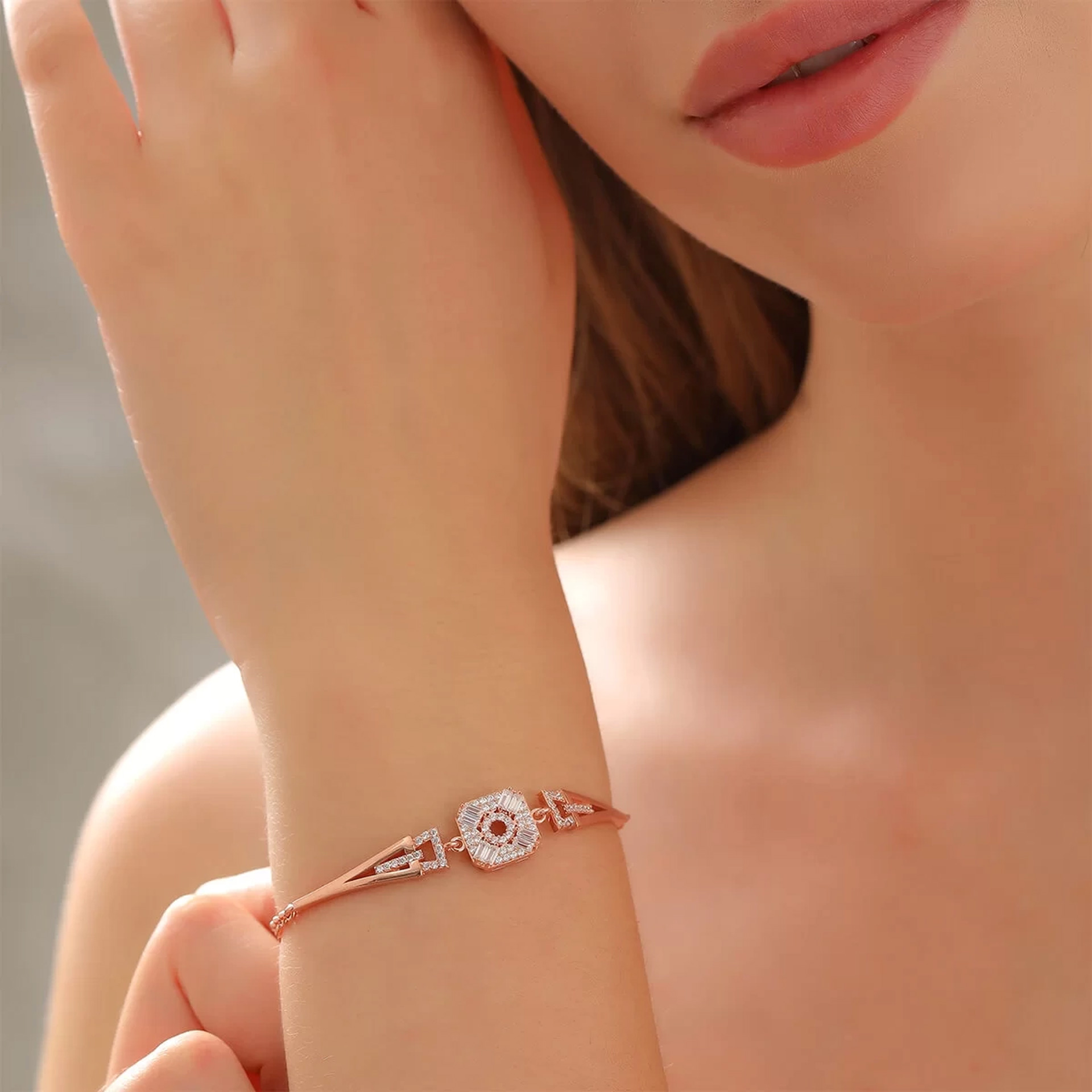 İpek Silver 925 Ayar Gümüş Zirkon Taşlı Kare Bileklik Rose EBO484