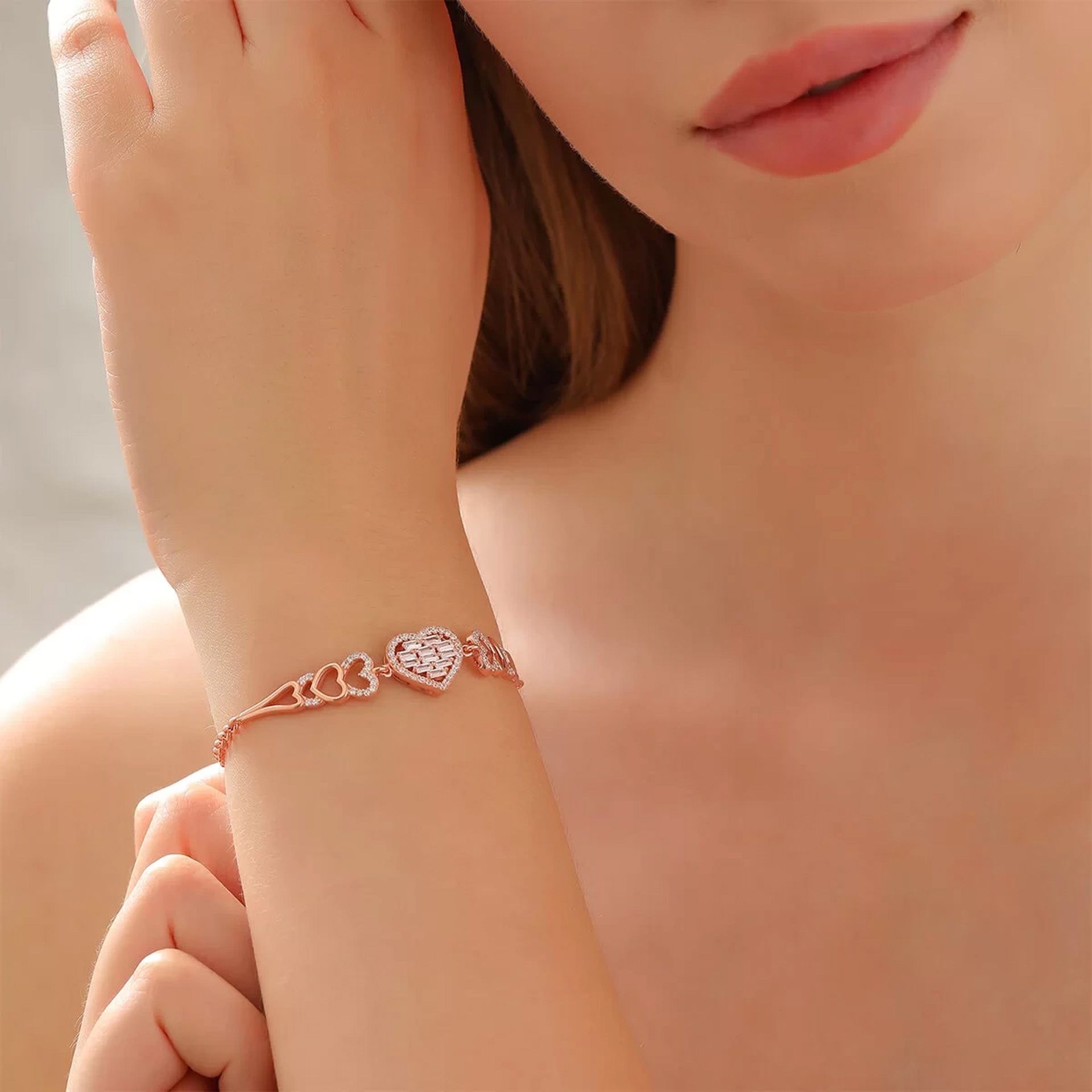İpek Silver 925 Ayar Gümüş Zirkon Taşlı Kalpli Bileklik Rose EBO491