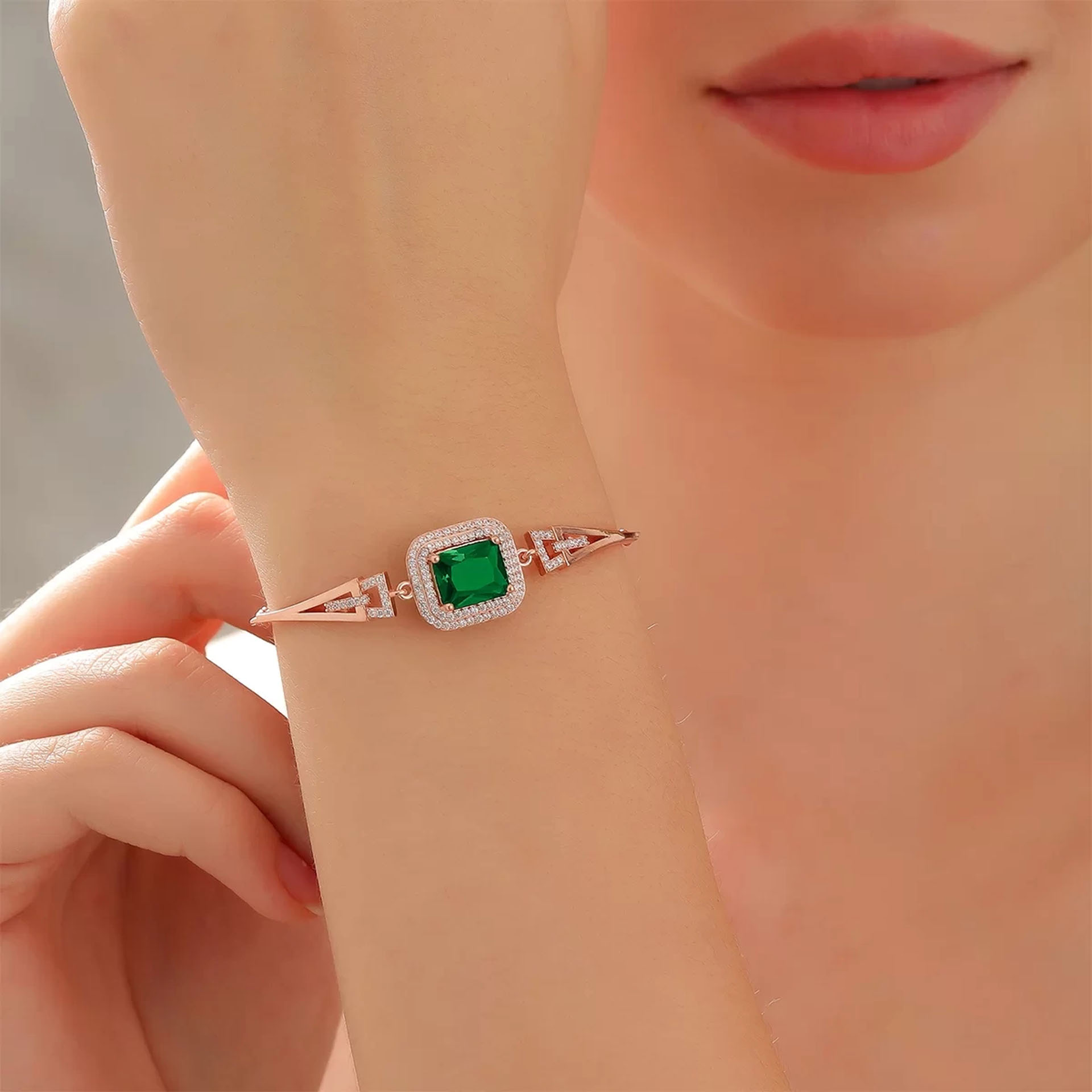 İpek Silver 925 Ayar Gümüş Zirkon Taşı Süslemeli Bileklik Rose EBO553
