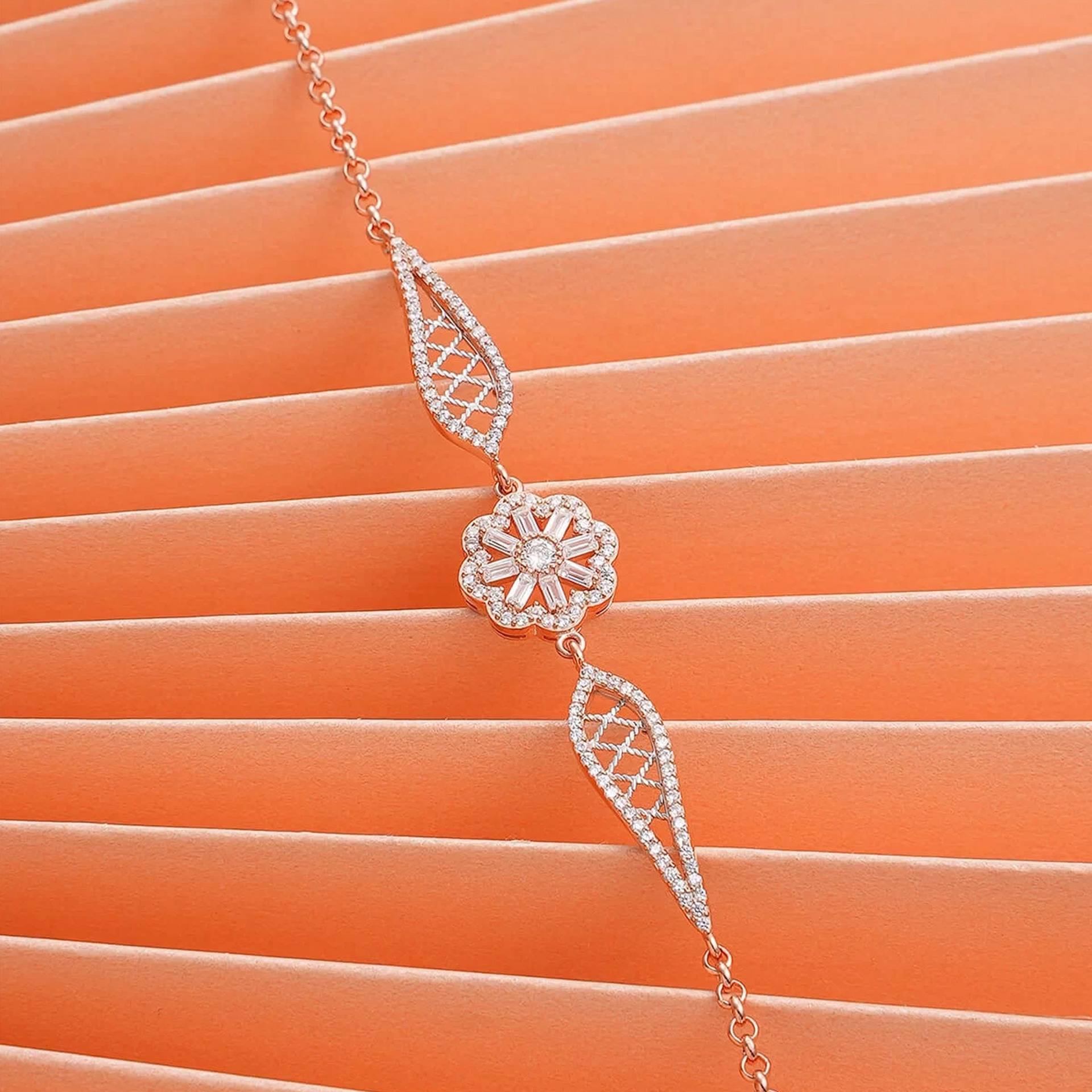 İpek Silver 925 Ayar Örgü Model Zirkon Taşlı Gümüş Bileklik Rose EBO632