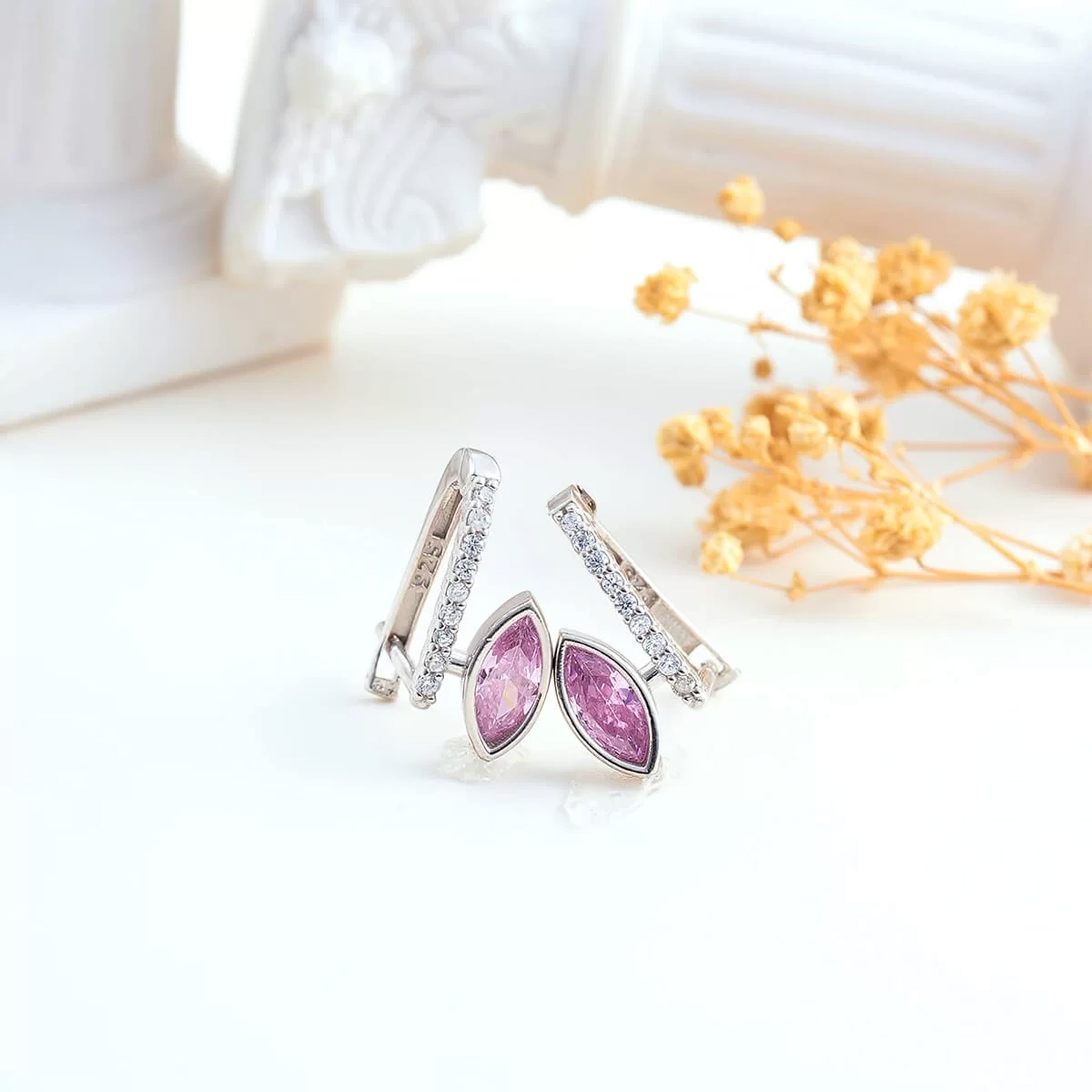 İpek Silver Ayar Gümüş Pembe Zirkon Taşlı Elips Küpe Silver EIKU356