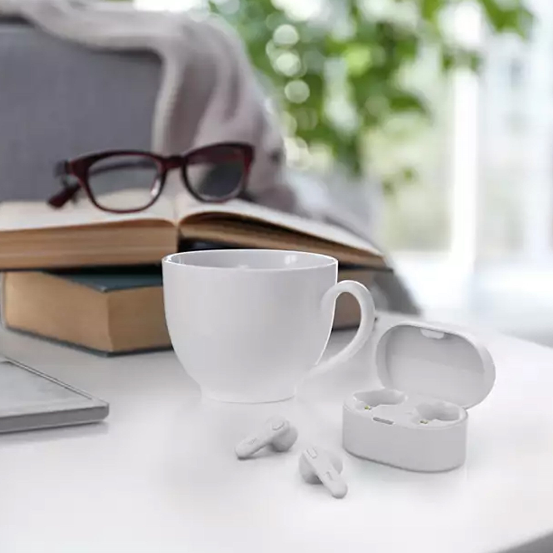Philips (IPX4) 5+10 Saat Gerçek Tws Beyaz Kulaklık