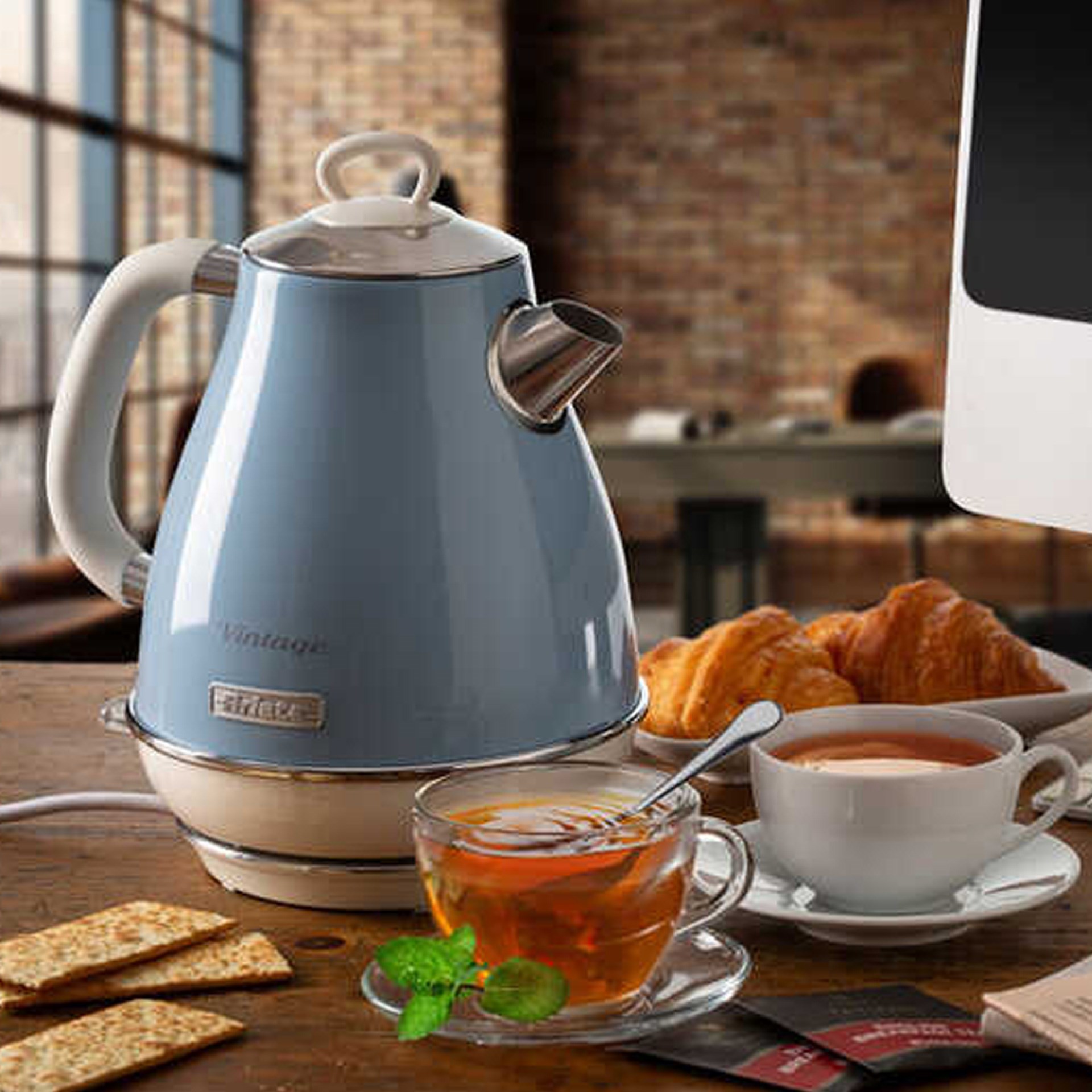 Ariete Vintage Su Isıtıcı Kettle Mavi