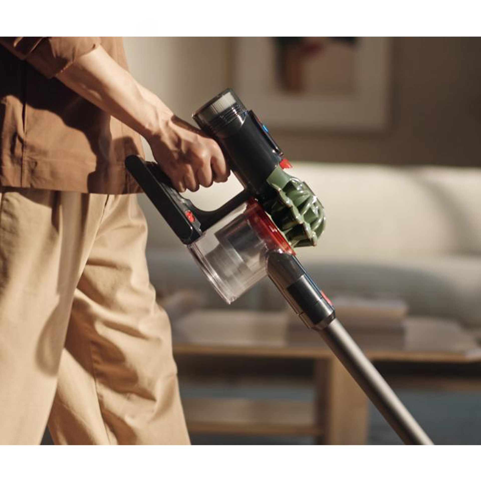 Dyson V8 Cyclone Kablosuz Süpürge (Anlaşmalı Kredi Kartlarına Peşin Fiyatına 6 Ay Taksit)