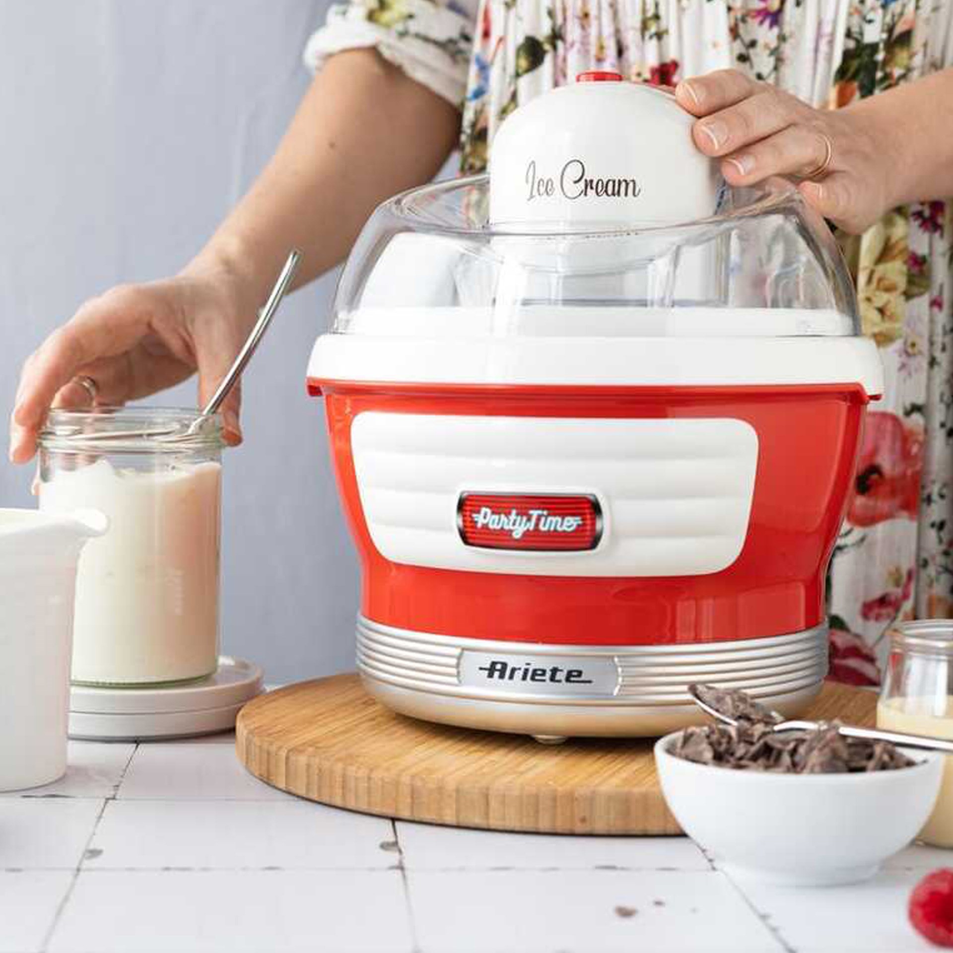 Ariete Party Time Dondurma Makinesi Kırmızı