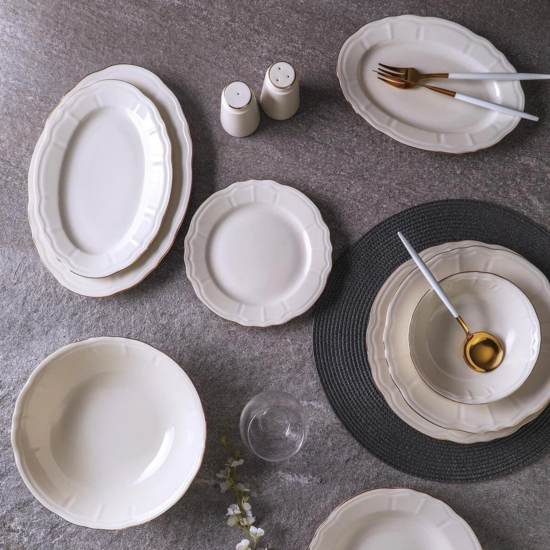 Aryıldız Tiffany Gold 30 Parça 6 Kişilik Yemek Takımı