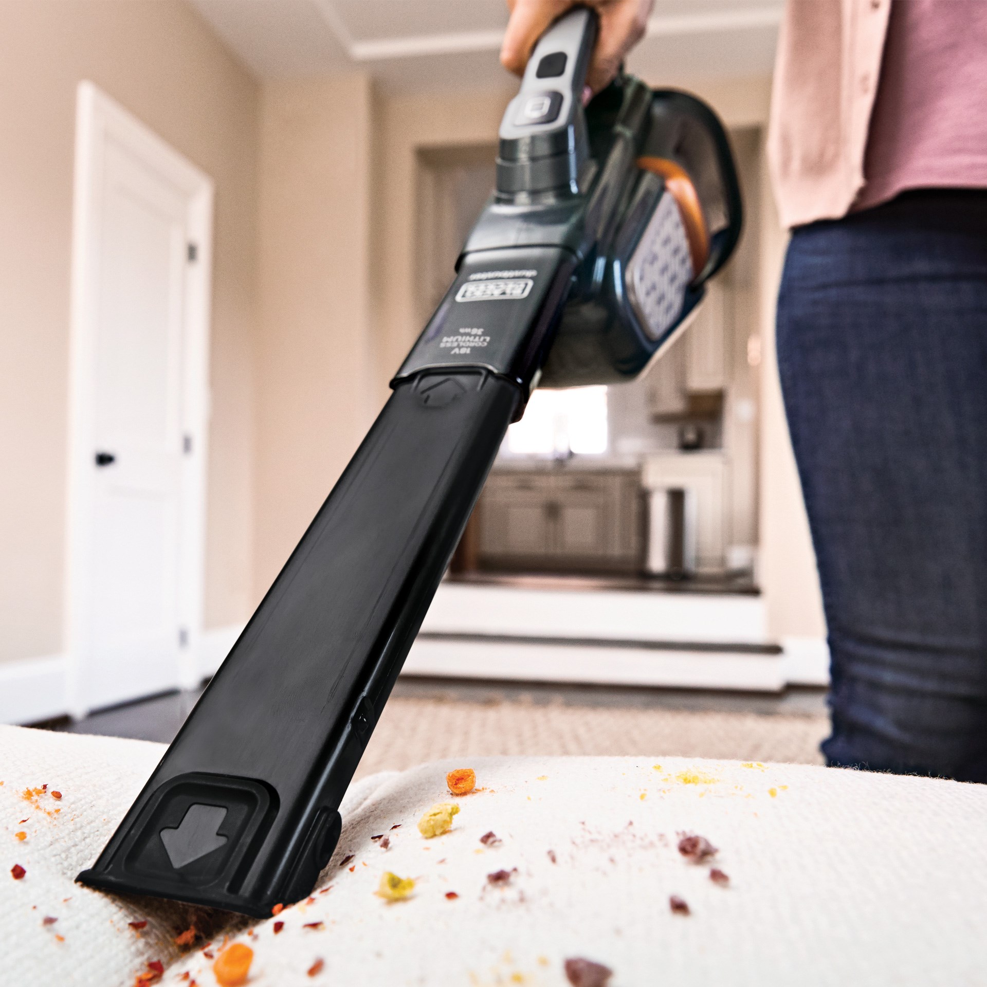 Black & Decker BHHV520JF-QW 18V Şarjlı Jack Girişli Şarjlı El Süpürgesi