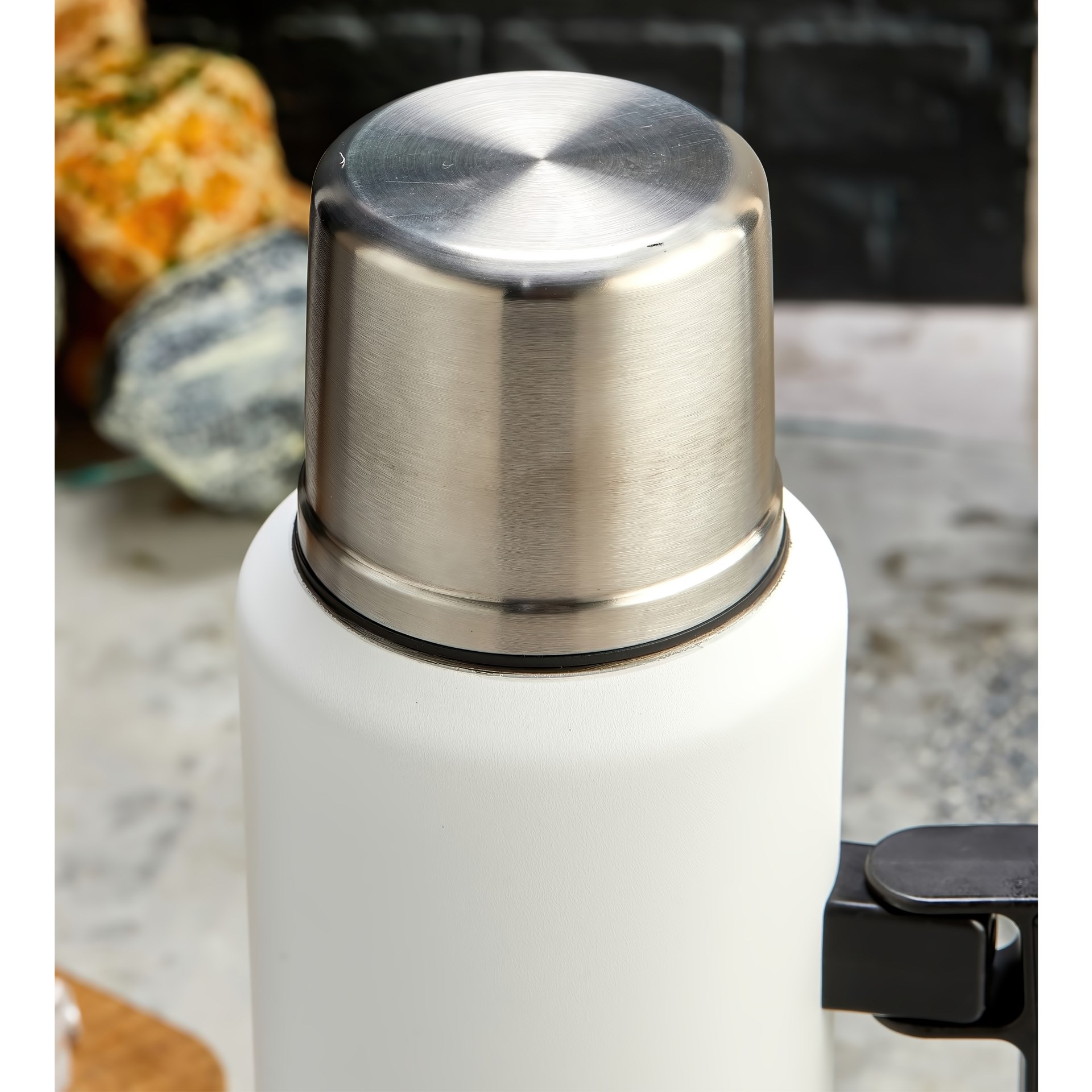 Cooker CKR2085 1,5 lt Kulplu Çelik Termos Beyaz