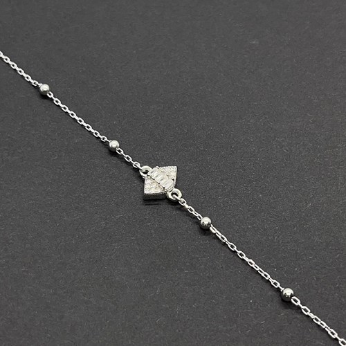 İpek Silver 925 Ayar Gümüş Zirkon Taşlı Şık Kadın Bileklik EBO732