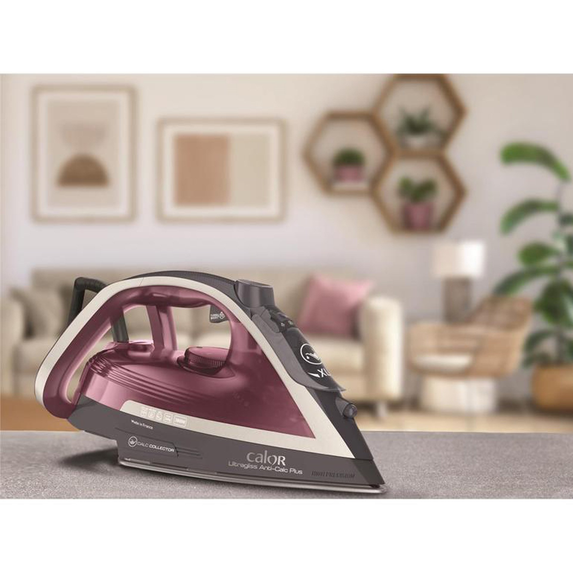 Tefal FV6840 Ultragliss Plus Buharlı Ütü